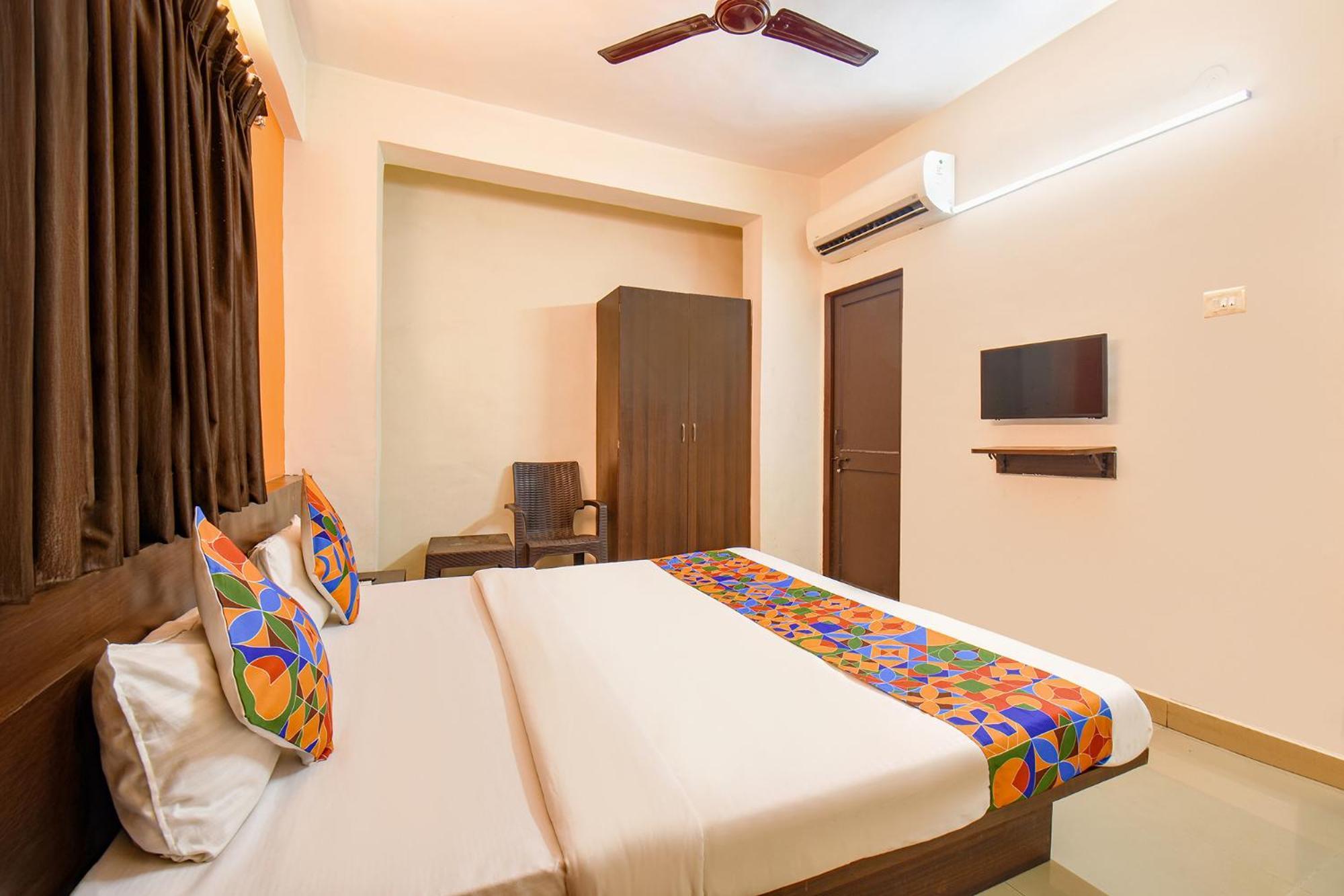 Fabexpress Comfort Executive - Nr Butterfly Park - Hinjawadi Exterior photo